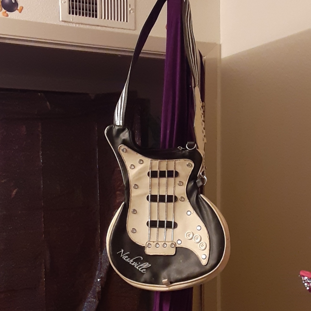 Guitar purse with matching earrings